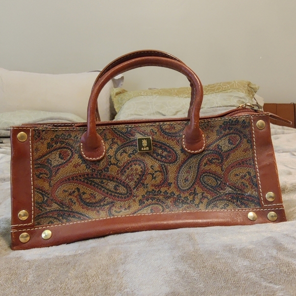 KEM Handbags - Leather KEM purse from Greece